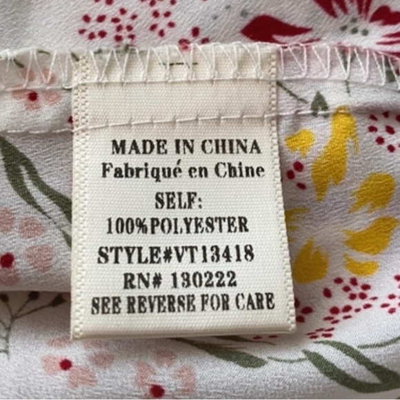 💥Very J  Ruffle Floral Print Bell Sleeve Blouse Multicolor M - Picture 8 of 9